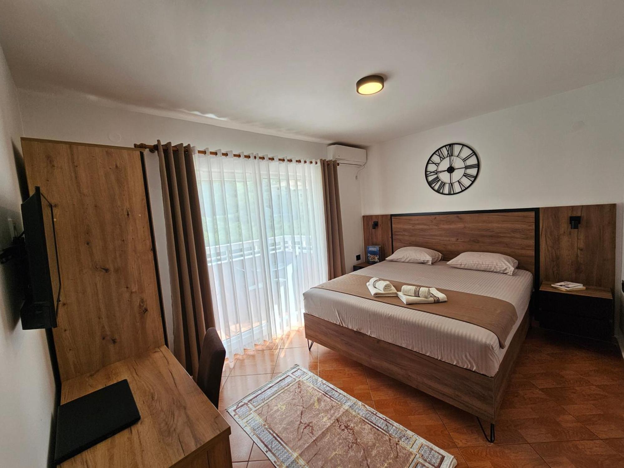Dom M Apartments Budva Kültér fotó