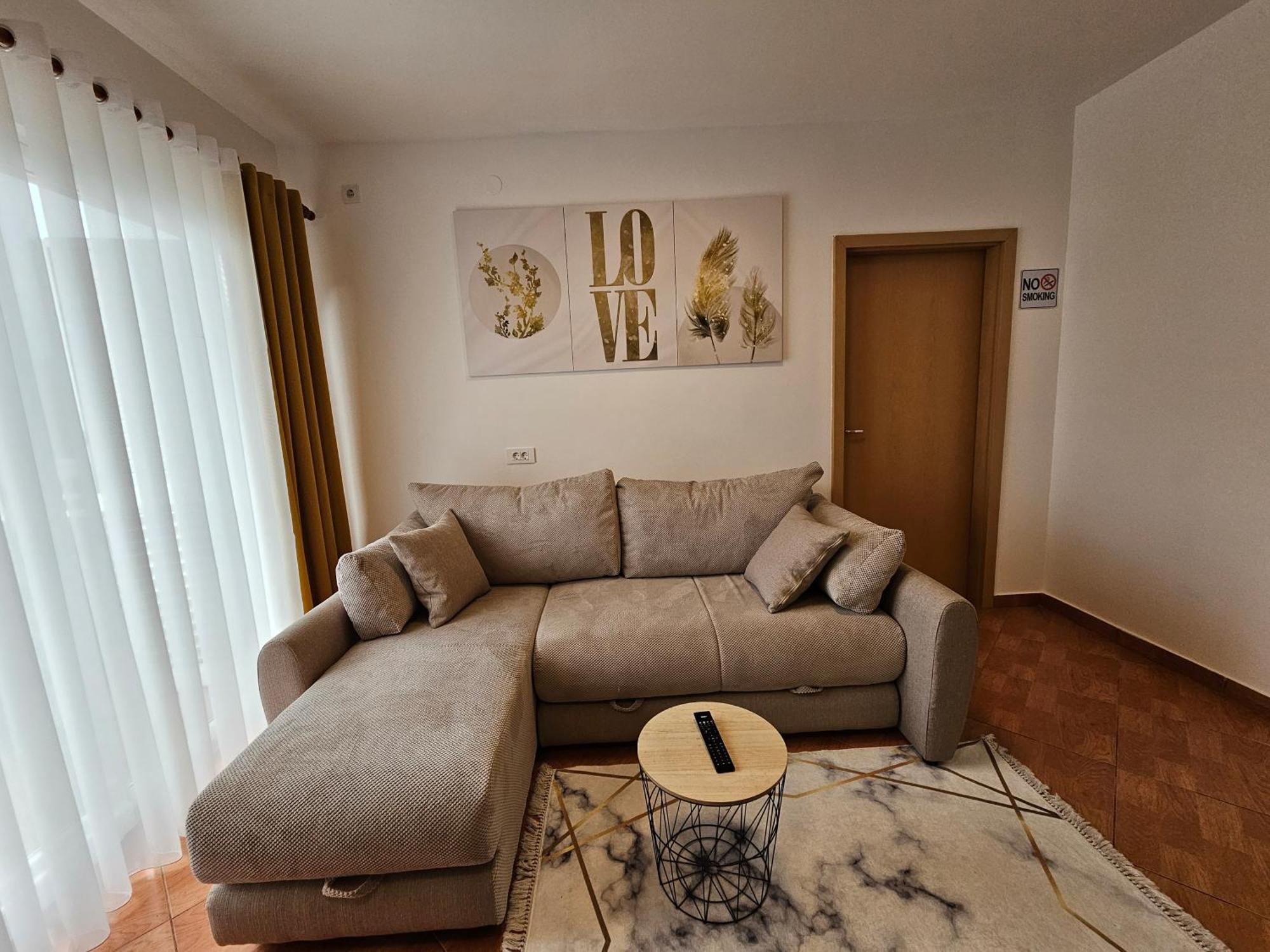 Dom M Apartments Budva Kültér fotó
