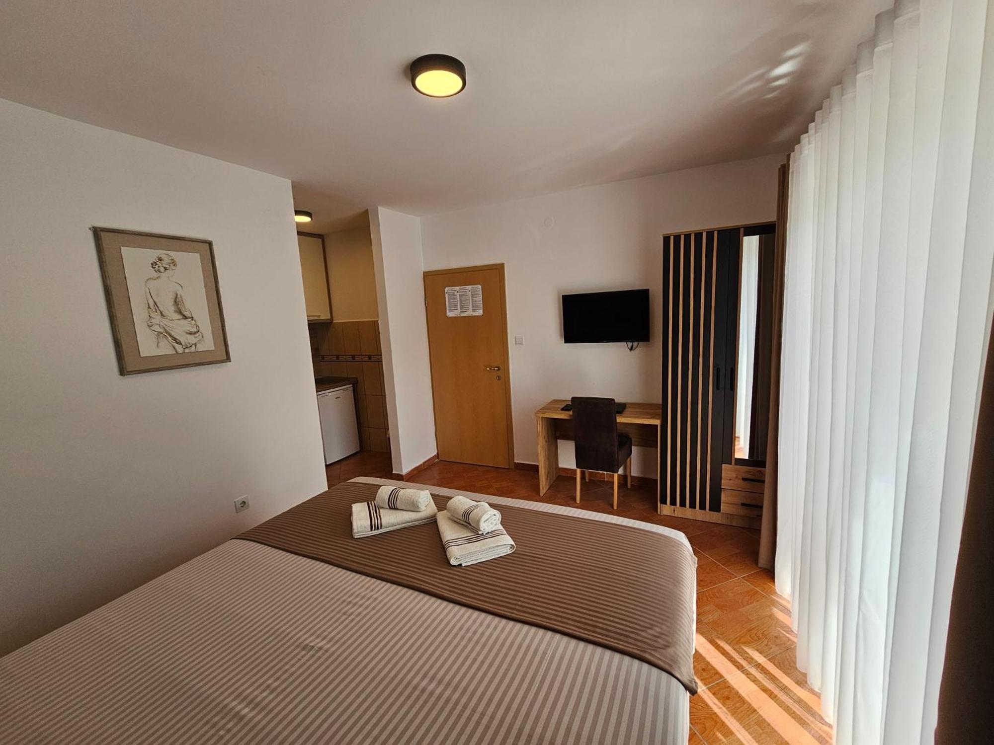 Dom M Apartments Budva Kültér fotó