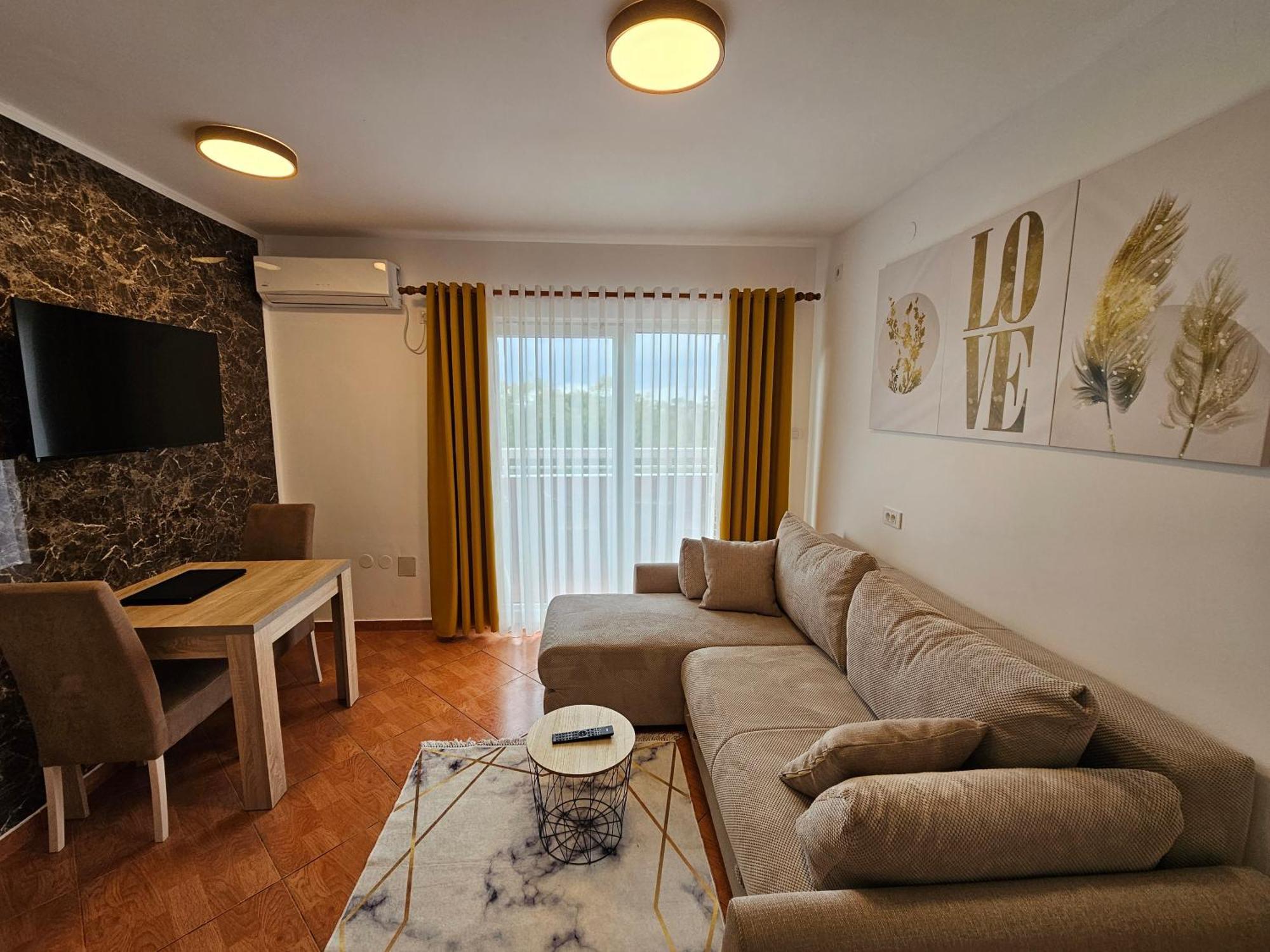 Dom M Apartments Budva Kültér fotó