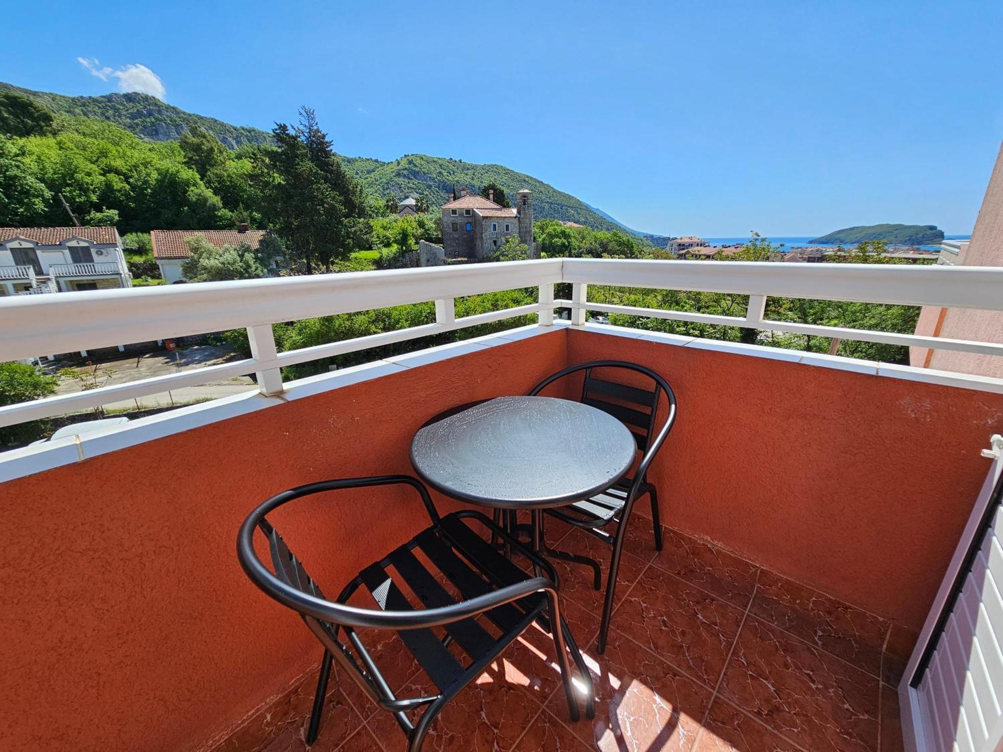 Dom M Apartments Budva Kültér fotó